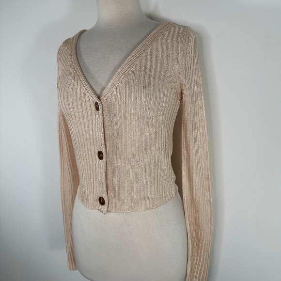 NWT Free People Game On Button Front Cardigan in White Swan Size XS MSRP $78 - Picture 3 of 16